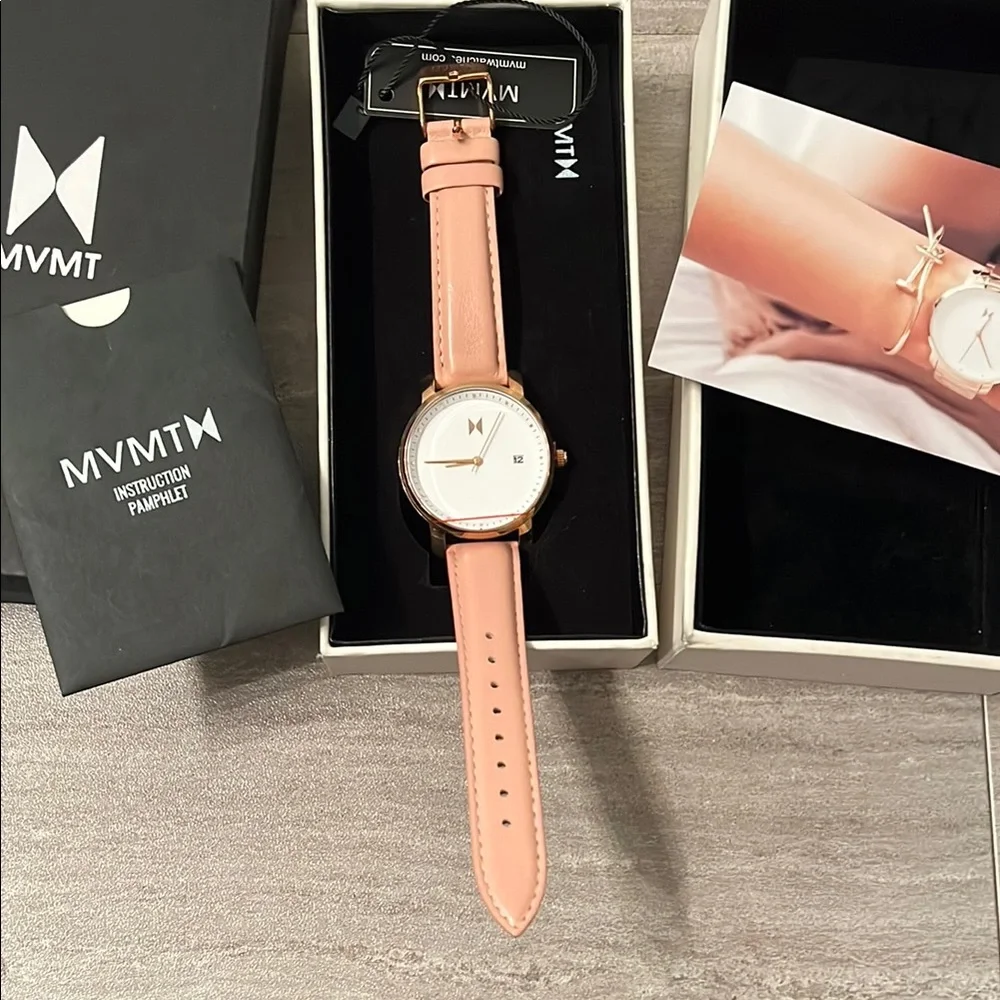 NEW MVMT Leather Band Minimalist Watch